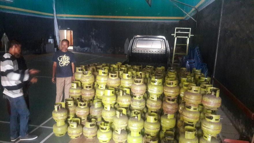 Penyediaan tabung Gas 3 KG